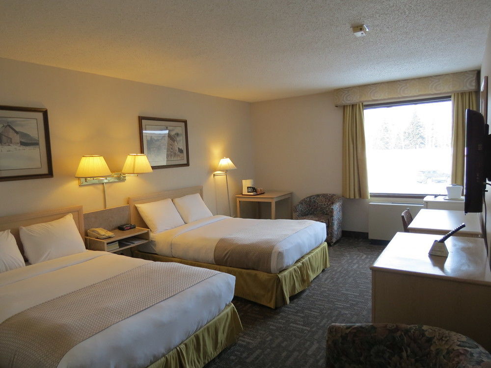 Crestwood Hotel Hinton Extérieur photo