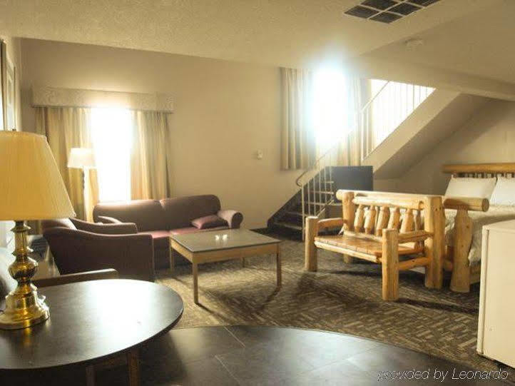Crestwood Hotel Hinton Extérieur photo